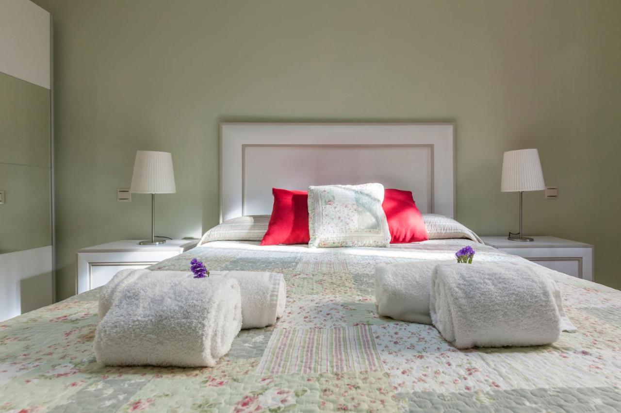 Apartamento Calle Sierpes Sevilla Kültér fotó