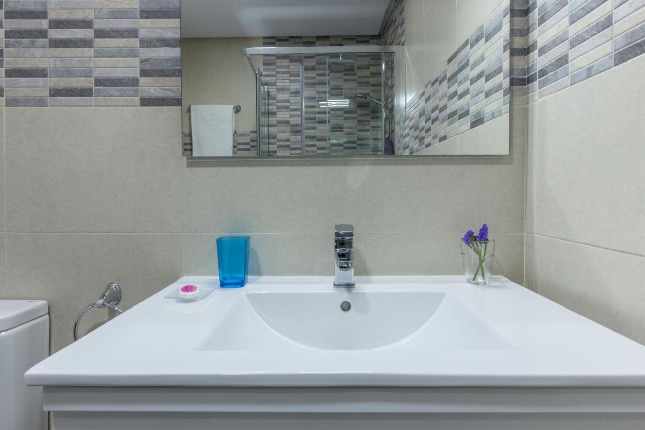 Apartamento Calle Sierpes Sevilla Kültér fotó