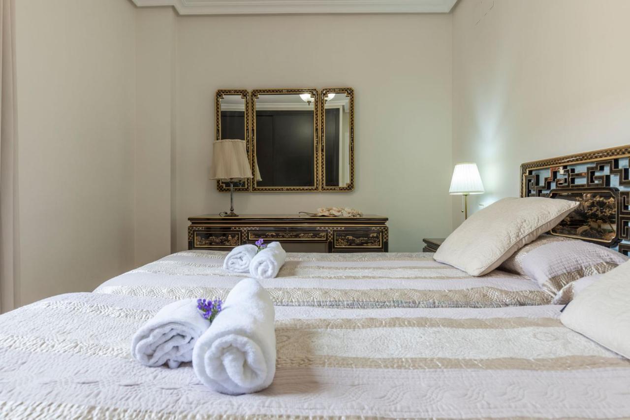 Apartamento Calle Sierpes Sevilla Kültér fotó